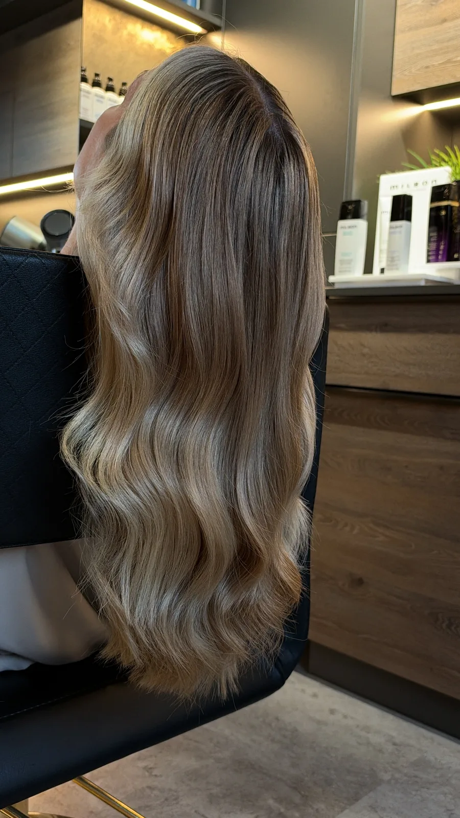 Bronde Balayage mit Wellen