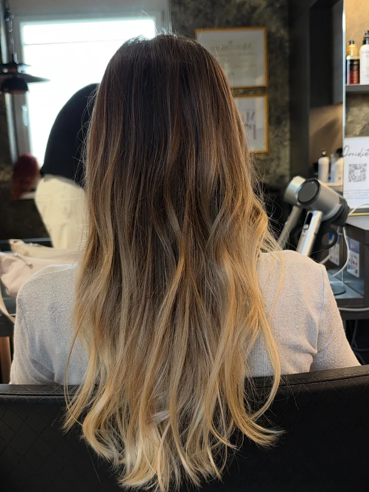 Vorher: Blond-Längen mit hartem Übergang