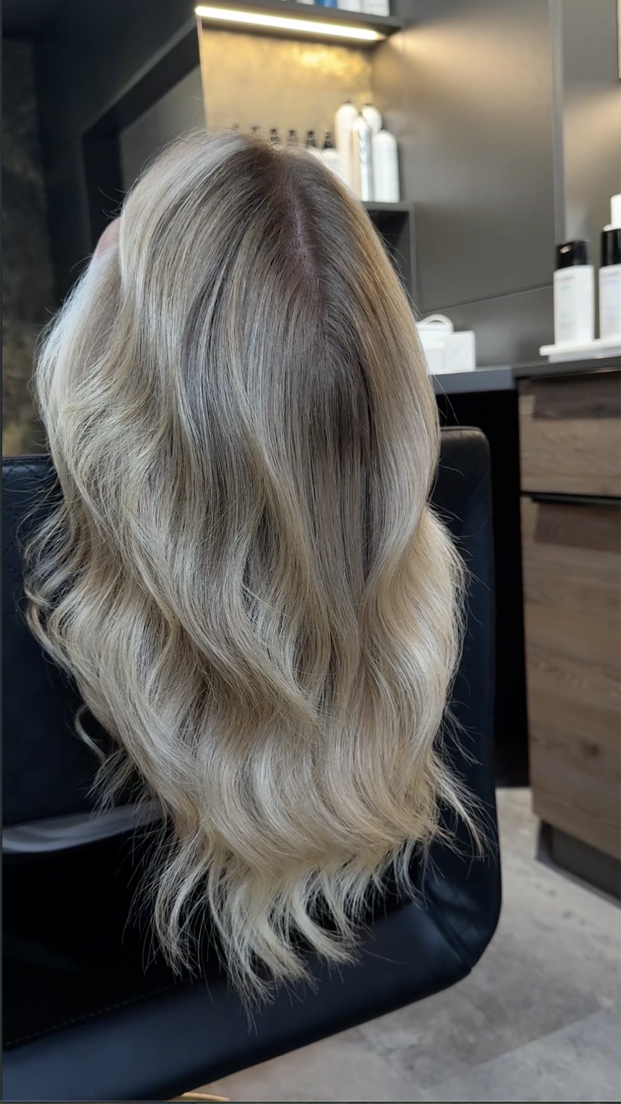 Kühles Blond per Foilyage – Ergebnis aus meinem Privatsalon